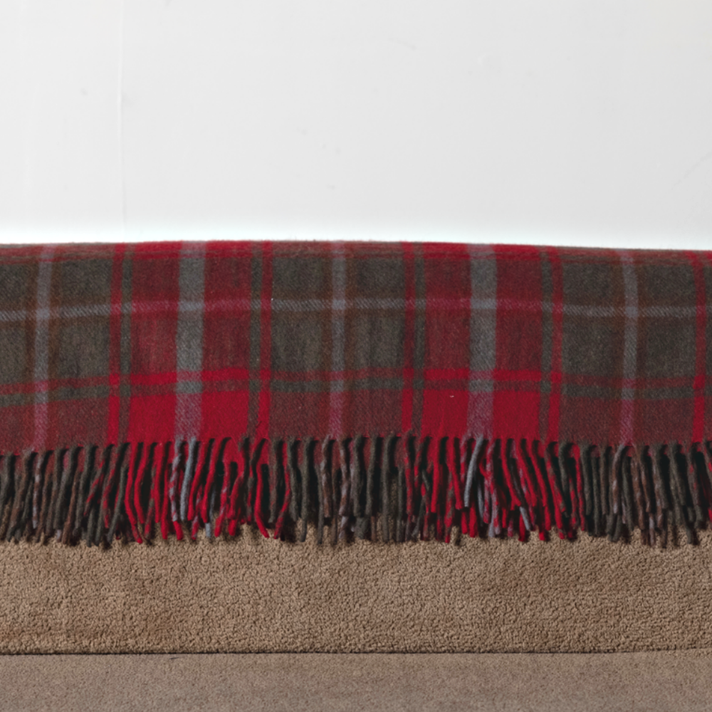 Wool Tartan Knee Rug - Dark Maple